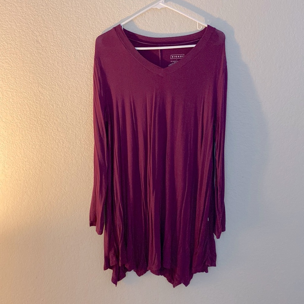 Kickee v-neck top